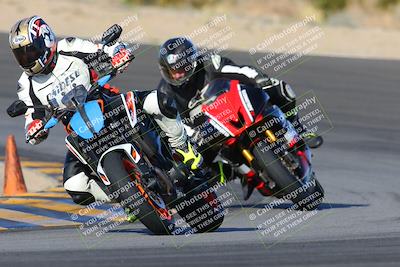 media/Dec-18-2022-SoCal Trackdays (Sun) [[8099a50955]]/Turn 10 (140pm)/